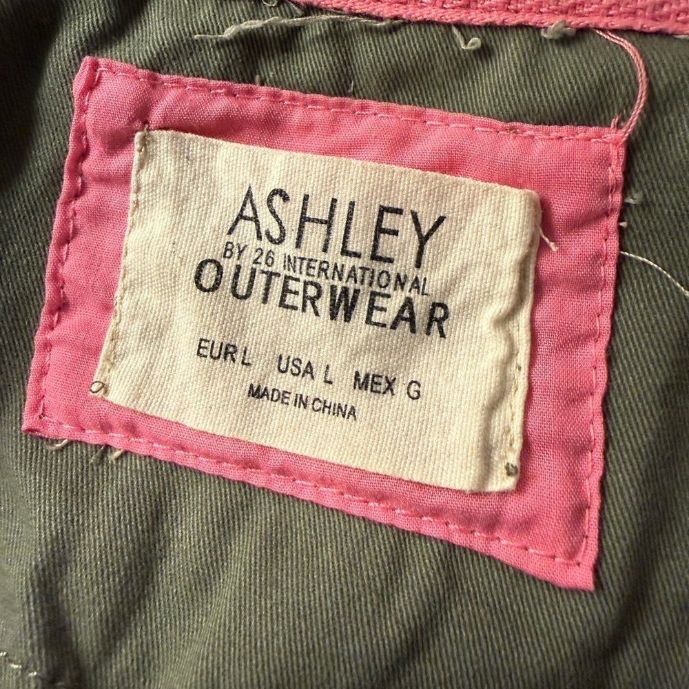 Ashley By 26 International Sage Utility Vest - Picture 9 of 10
